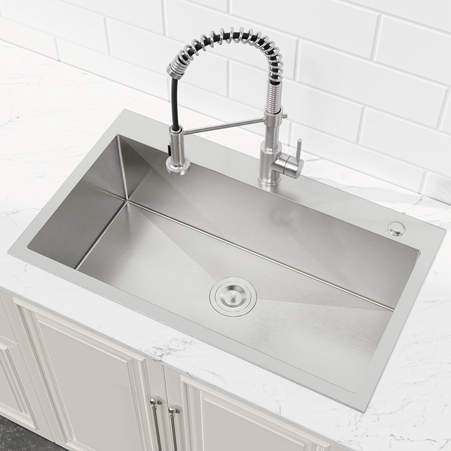 COZY 32" x 19" 不锈钢手工台上厨房水槽，单槽，拉丝镍，带下水套件，CZY-SS-BR02D-321908